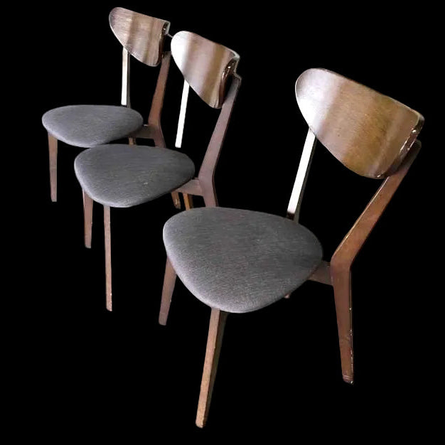 3x chairs