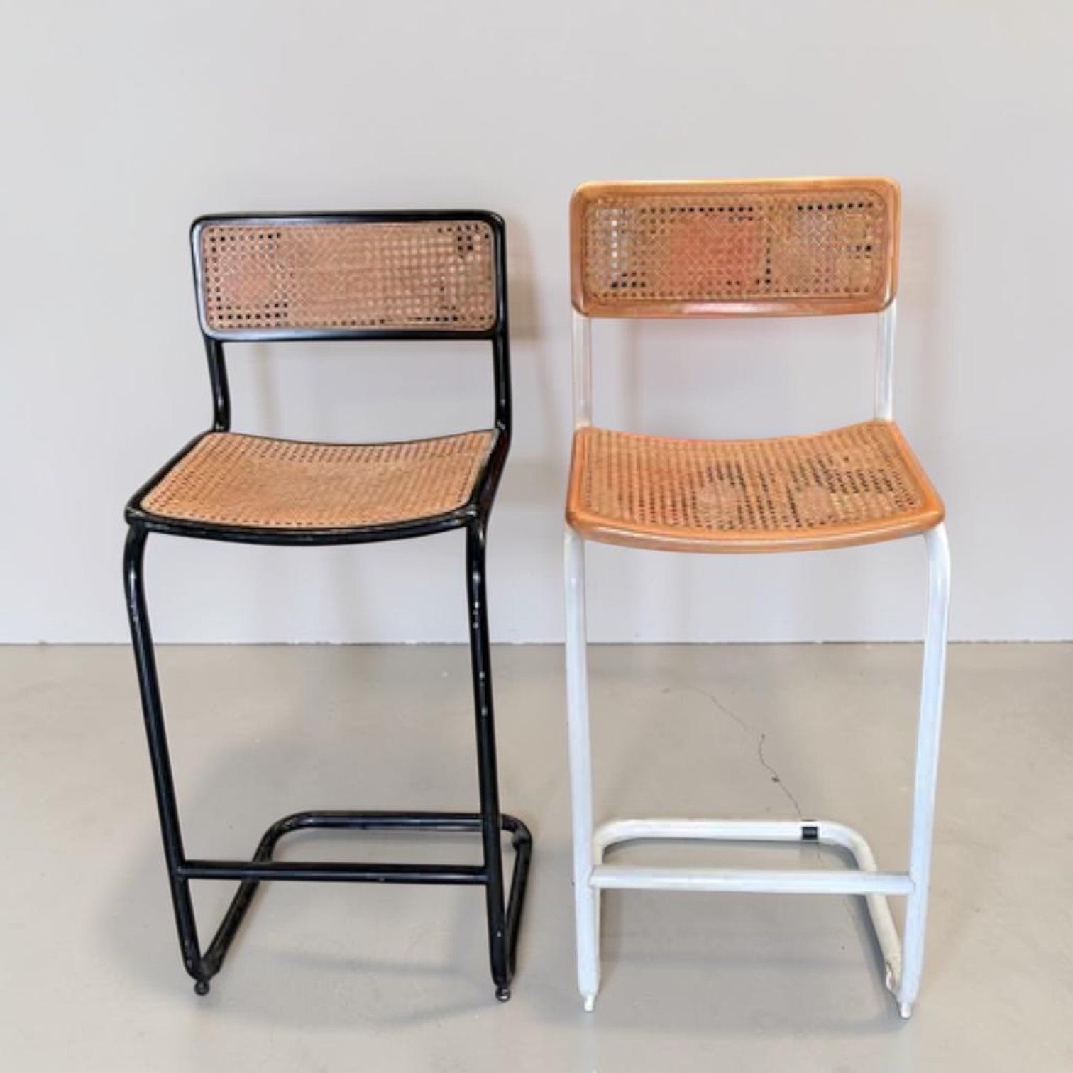 Comfortable Bar Chairs for Kitchen Counter