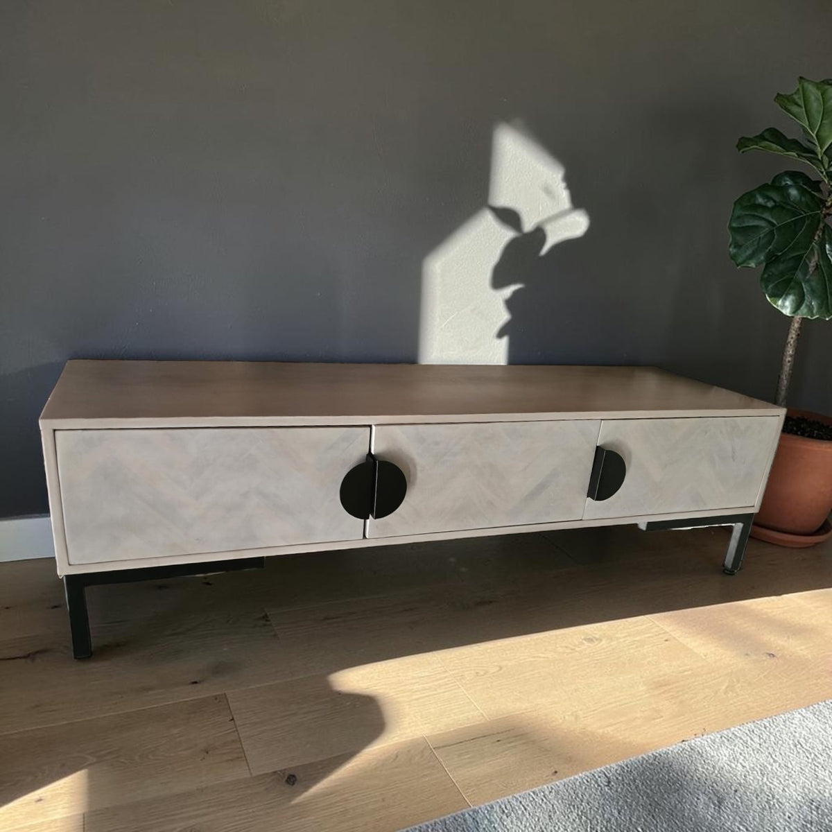 Barossa TV Unit