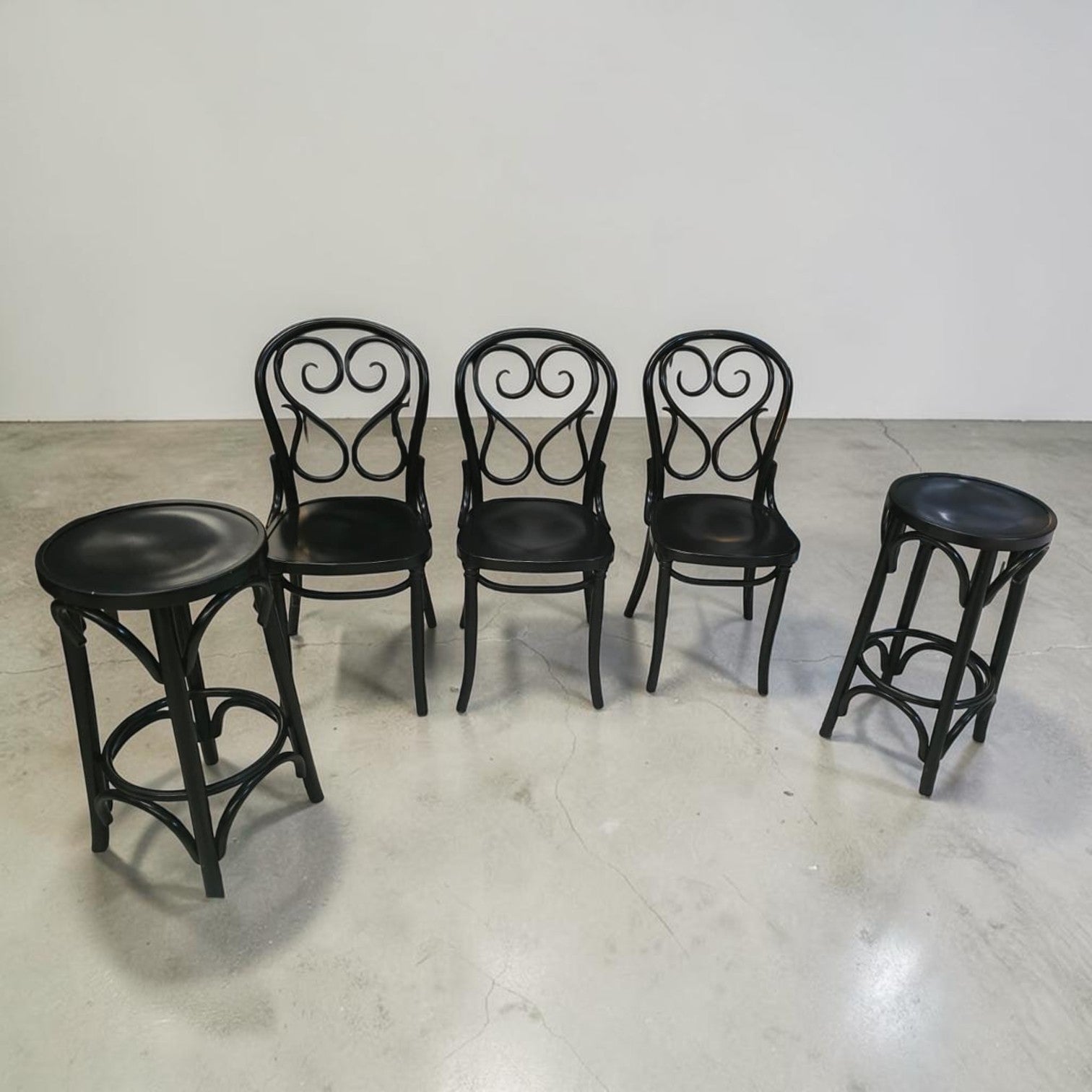 Black Bentwood Original Thonet No. 4 Cafe Daum X5 Chairs, X2 Stools ($150 Each)