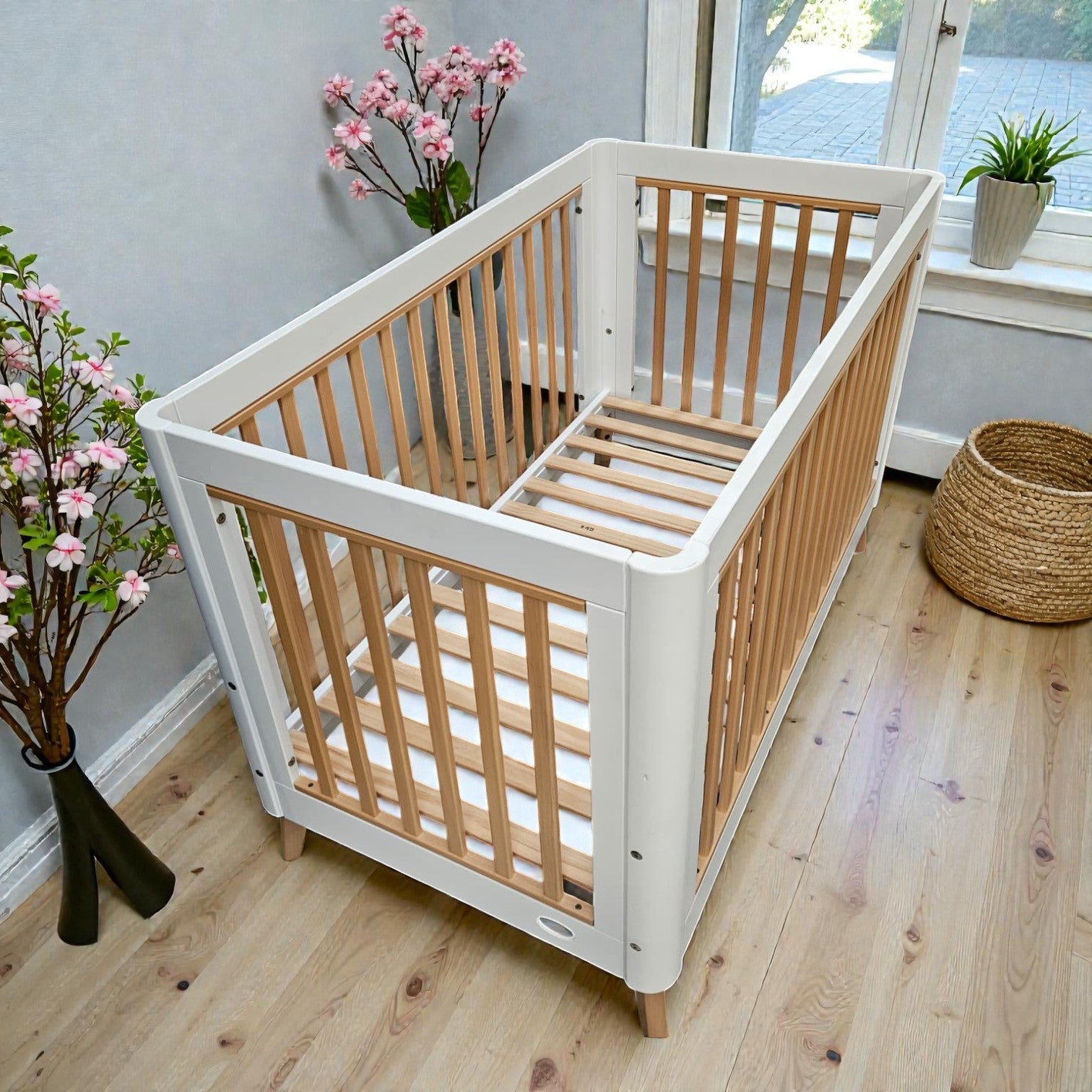 Boori Turin Compact Baby Cot (Dimensions: 92 X 137 X 75)
