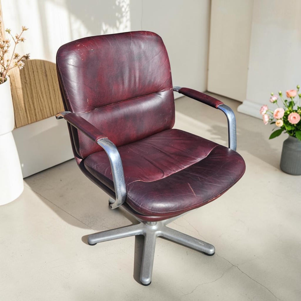 Burgundy Leather Executive Office Chair (Dimensions: 86x60x60)