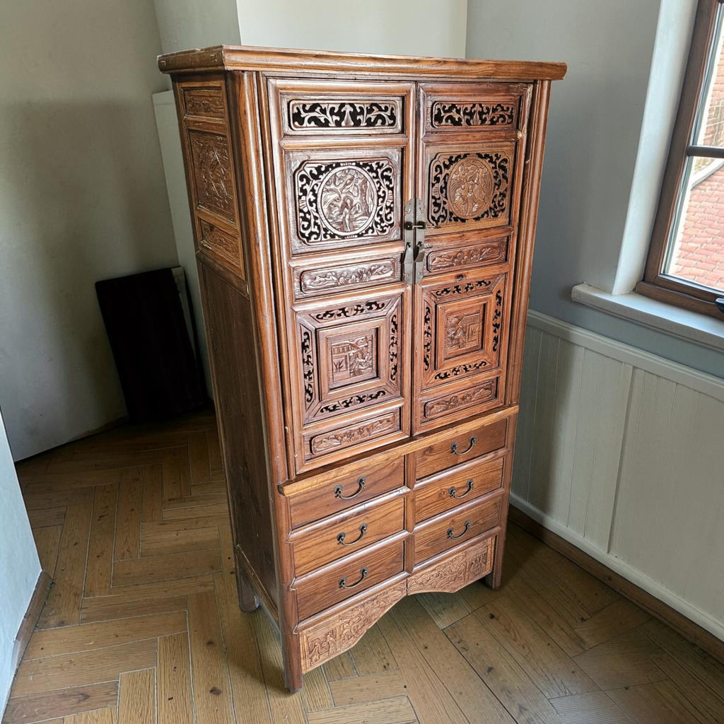 Carved Wooden Asian Armoire Wardrobe (Dimensions: 175x90x48)