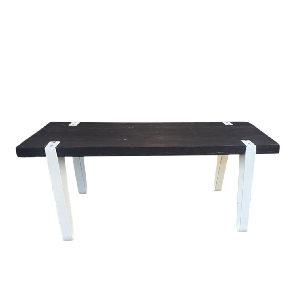Coffee Table (Dimensions: 40x100x46)