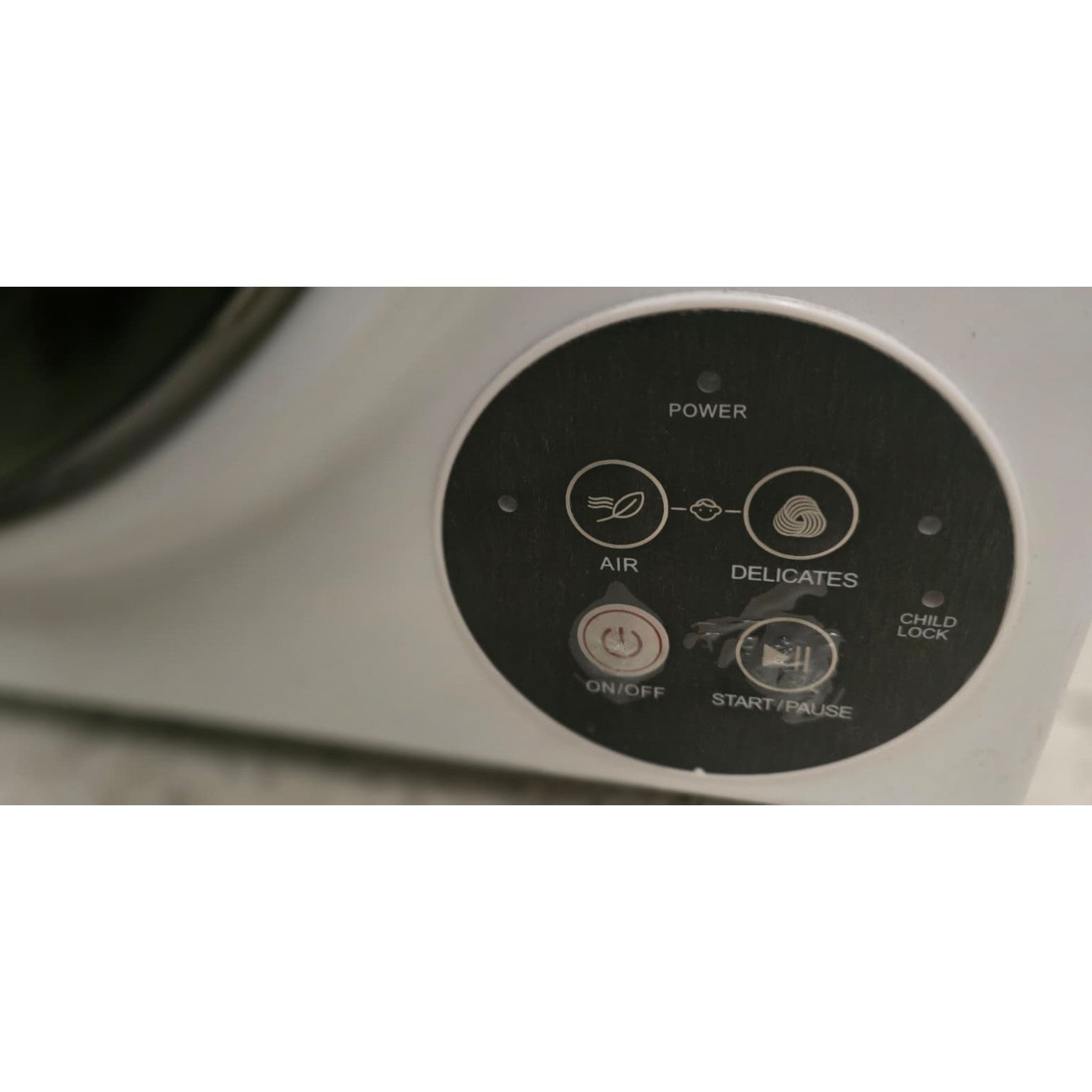 Devanti 5kg Vented Tumble Dryer With A White Finish (Dimensions: 68x60x40)