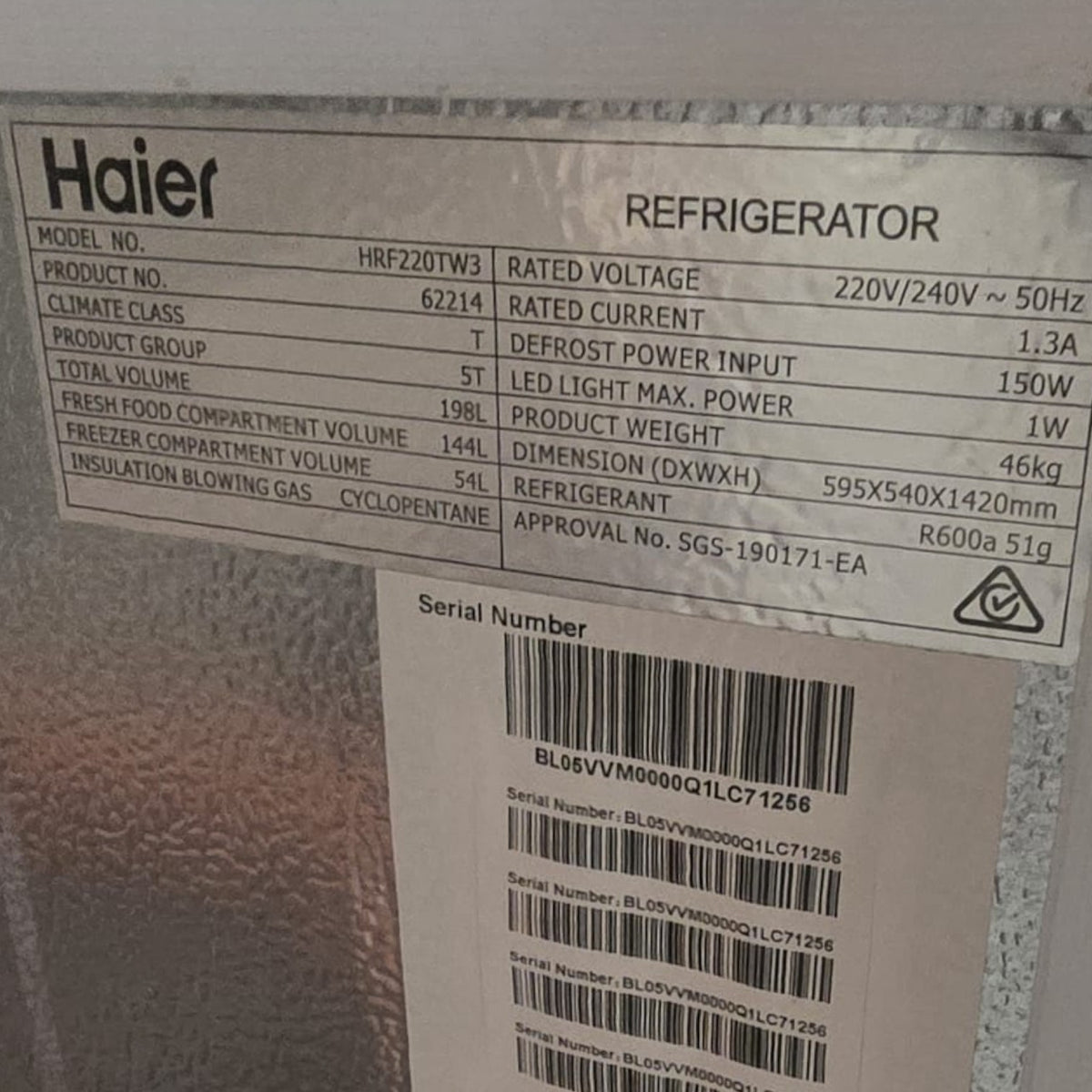 Haier Refrigerator (Model HRF220TW3) (Dimensions (DxWxH): 595 x 540 x 1420 mm)