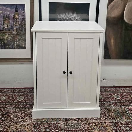 Highetts 2 Door 60cm White Pantry🚛