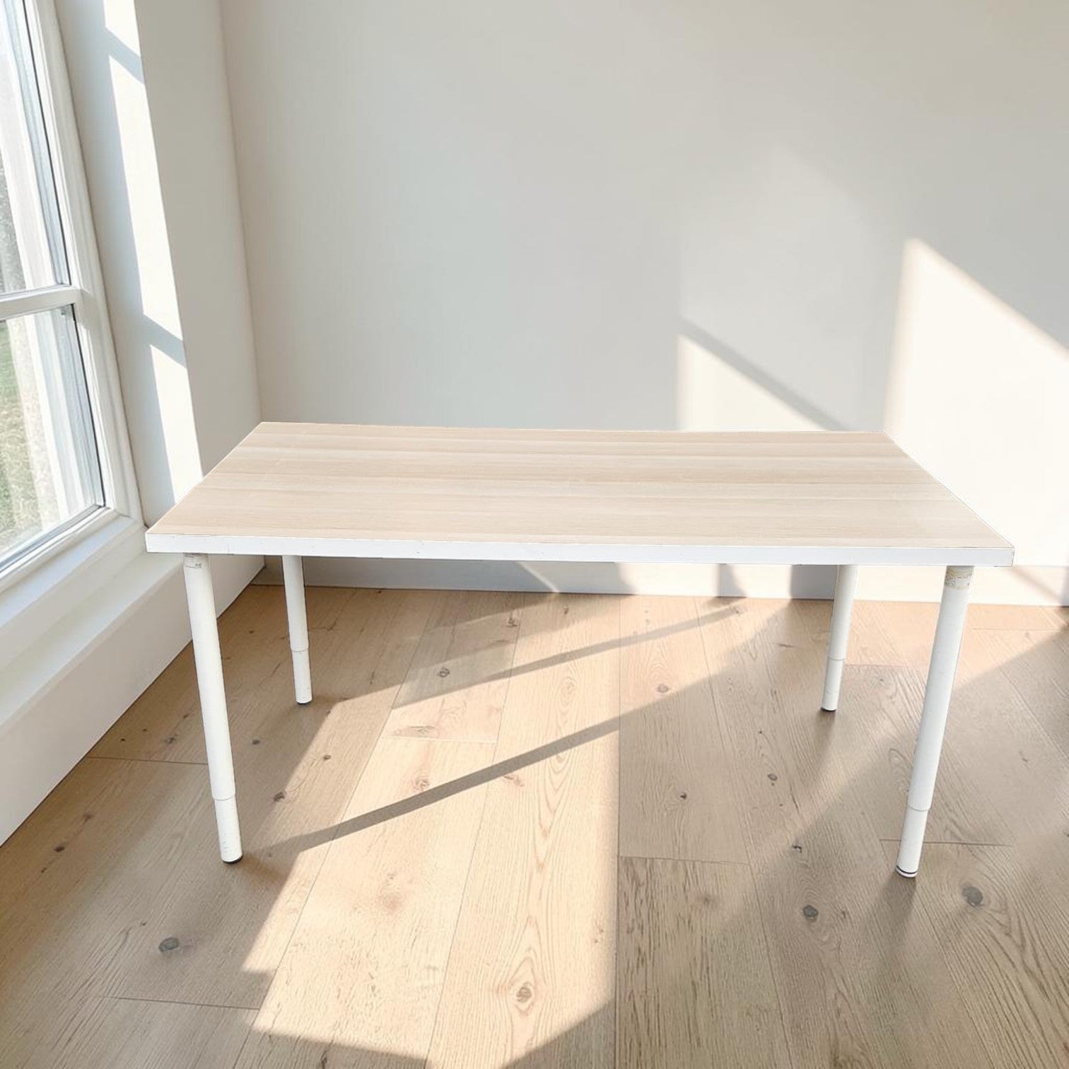 IKEA Desk (Dimensions: 74x150x75)
