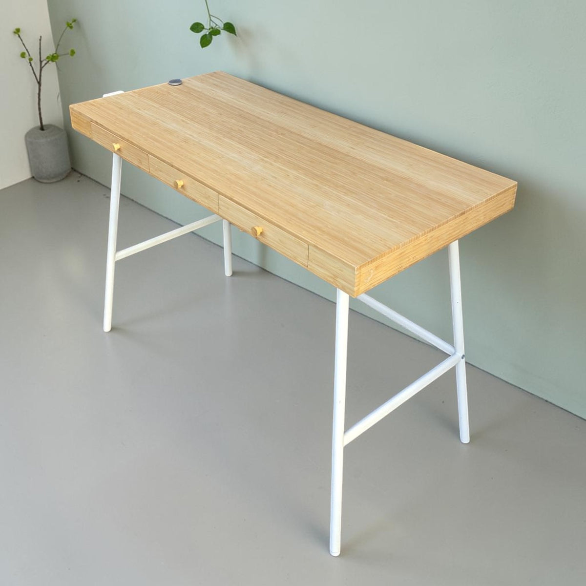 IKEA LILLASEN Desk