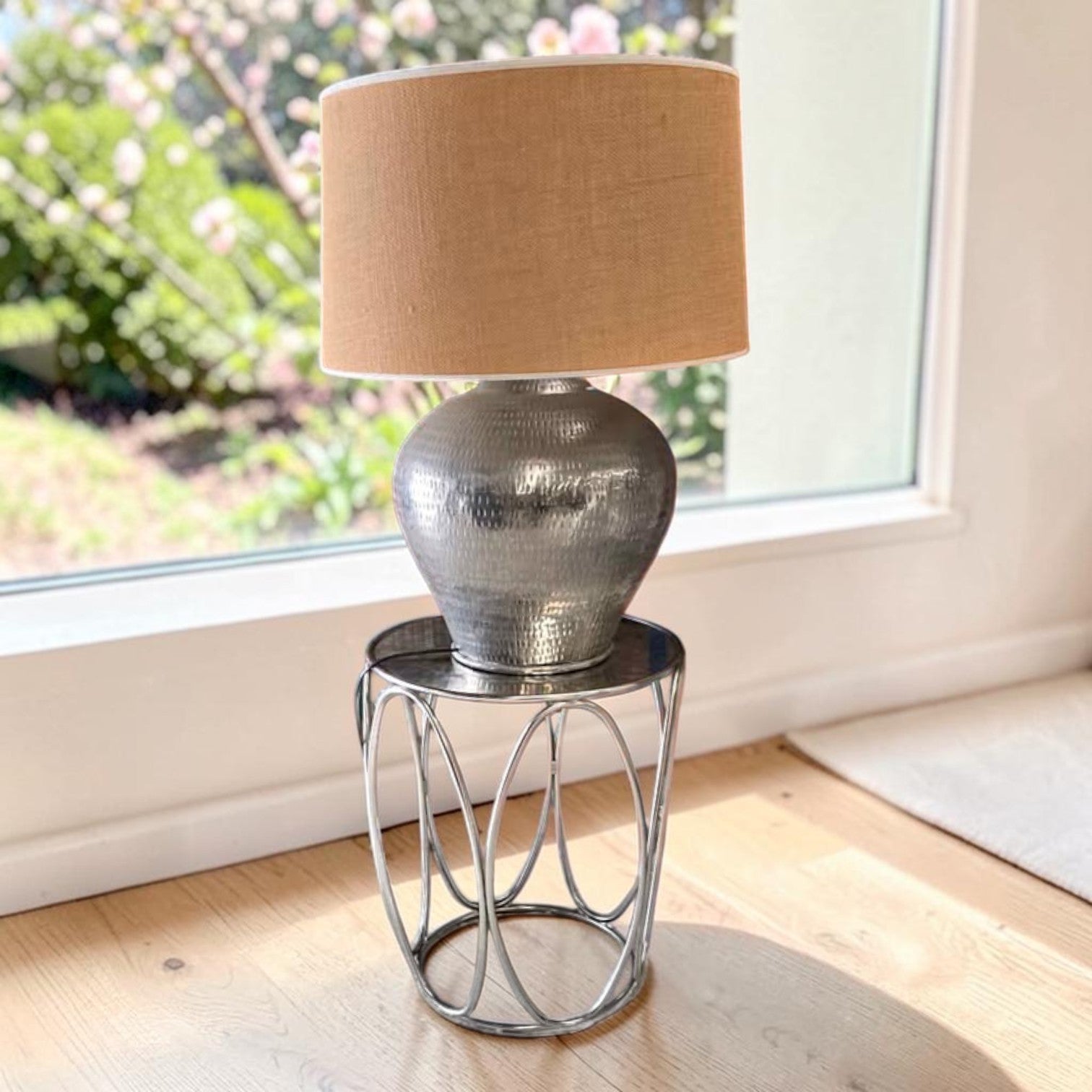 Side Table with Lamp