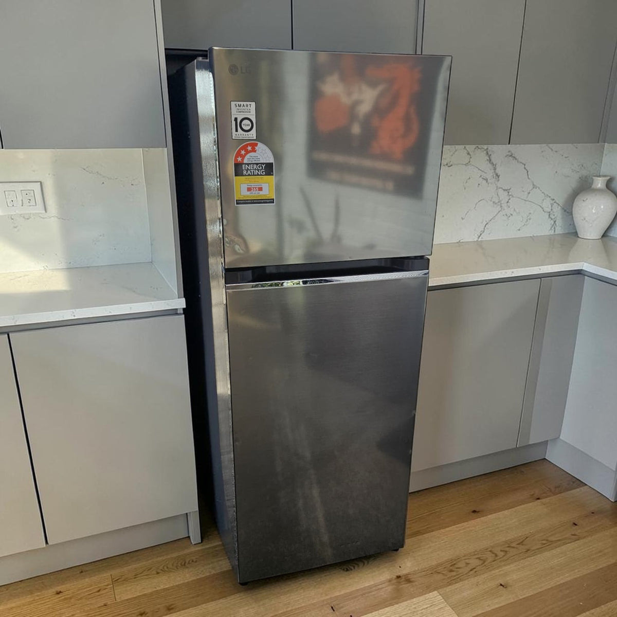LG Top-Mount Stainless Steel Refrigerator (Dimensions: 85x60x64)
