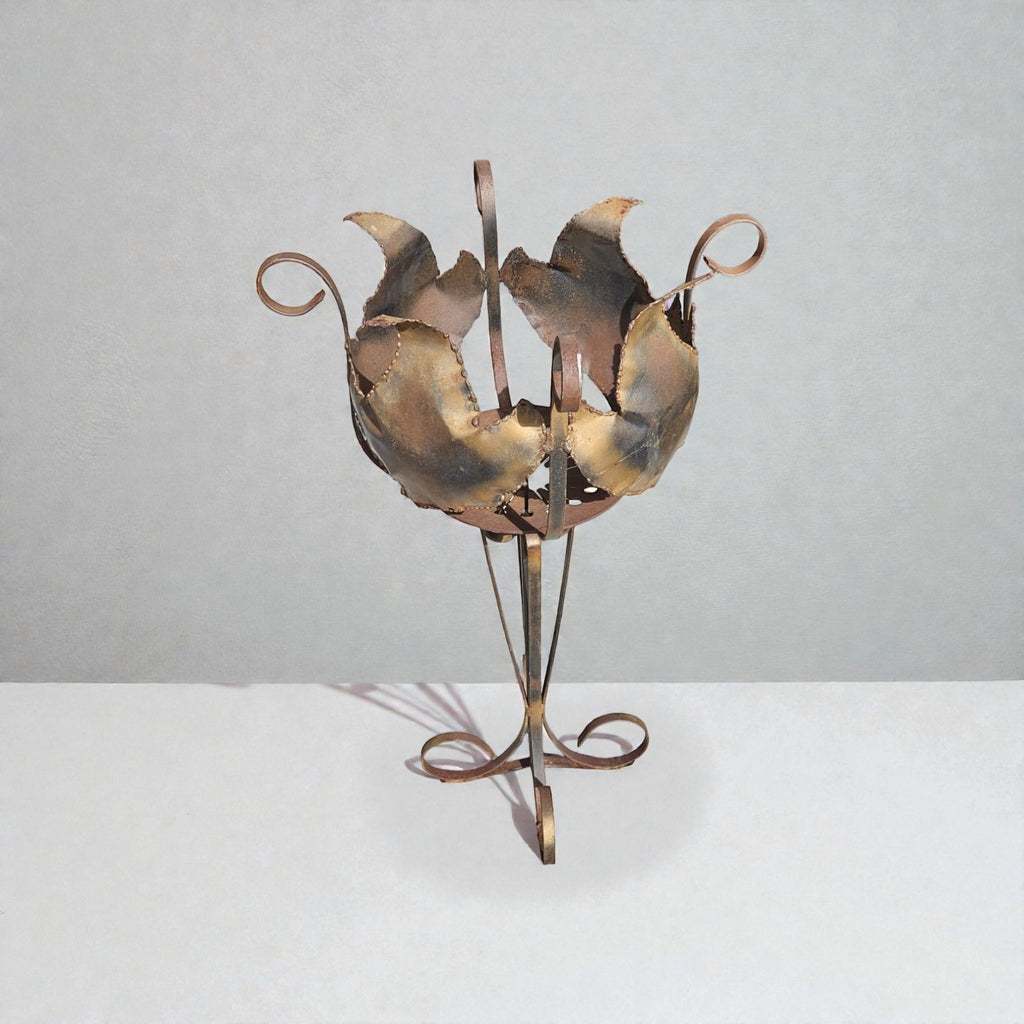 Metal Lotus Flower Plant Stand (Dimensions: 70 X 31 X 32)