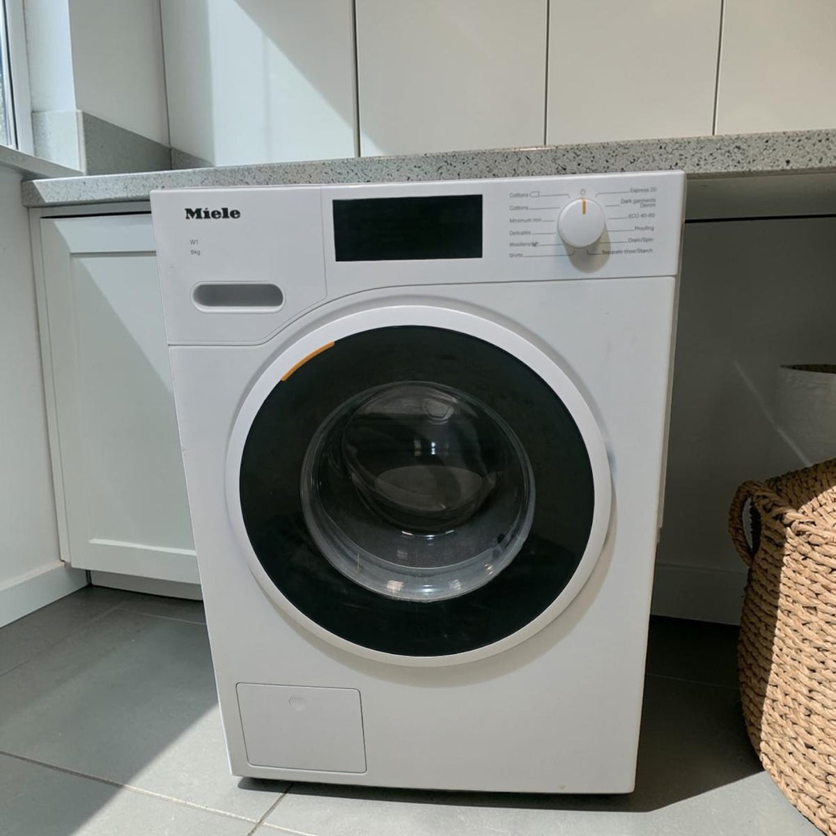 Miele W1 Front-Load Washing Machine (8 Kg Capacity)