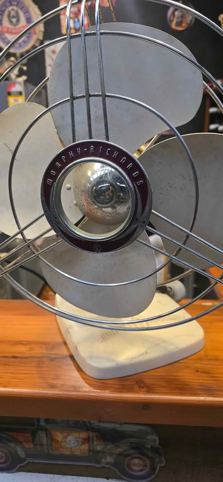 Vintage-Style Morphy Richards Fan