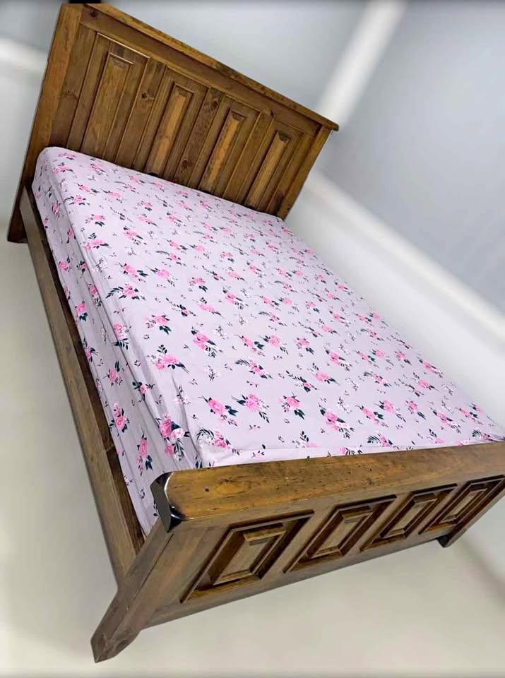 Queen Size Timber Bed Frame for Long-Lasting Use
