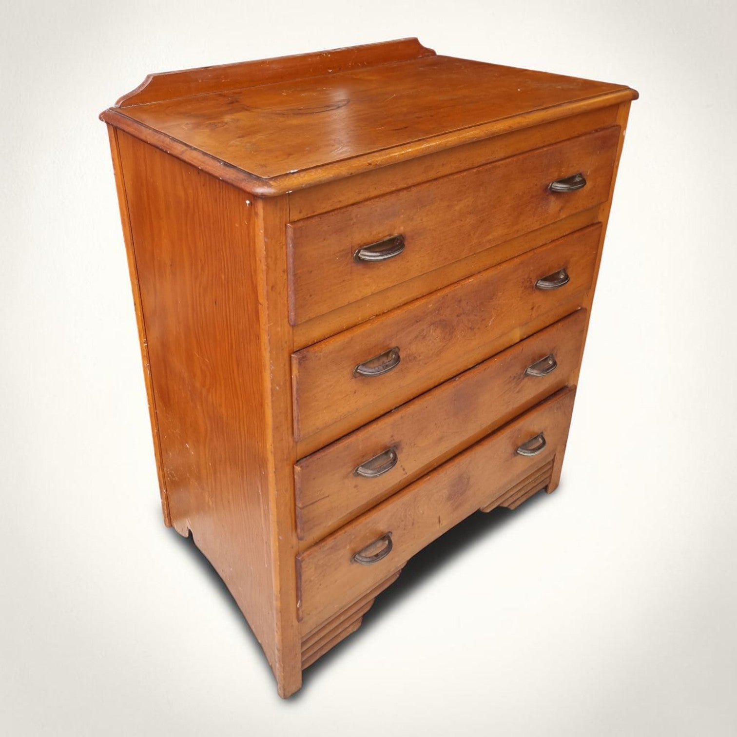 SOLID Timber 4 Drawer Dresser (Dimensions: 96x79x48)