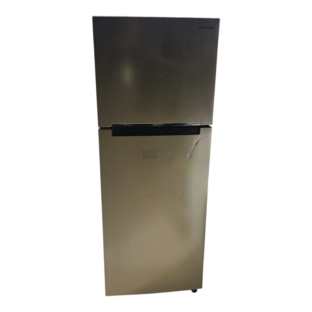 Samsung Silver Top-Mount Fridge-Freezer (Dimensions: 176x68x68)