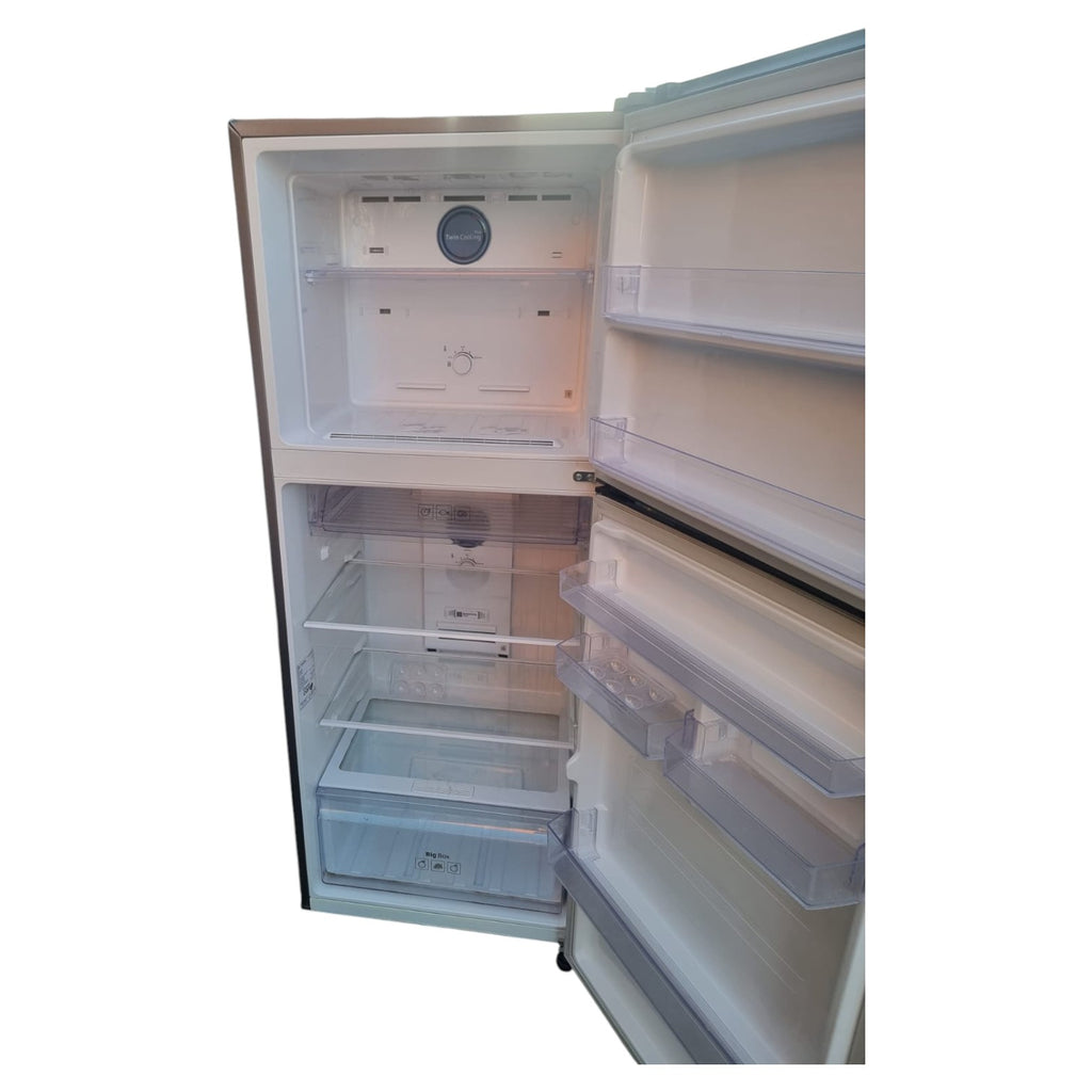 Samsung Top Mount Refrigerator (Model SR400LSTC) With A Stainless Steel Finish