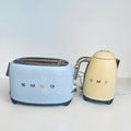 Smeg 50's Retro Style 2-slice Toaster & Electric Kettle Set