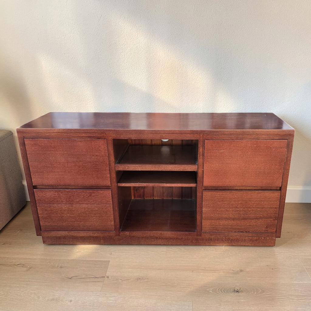 Solid Timber TV Cabinet / Entertainment Unit (Dimensions: 70x140x46)