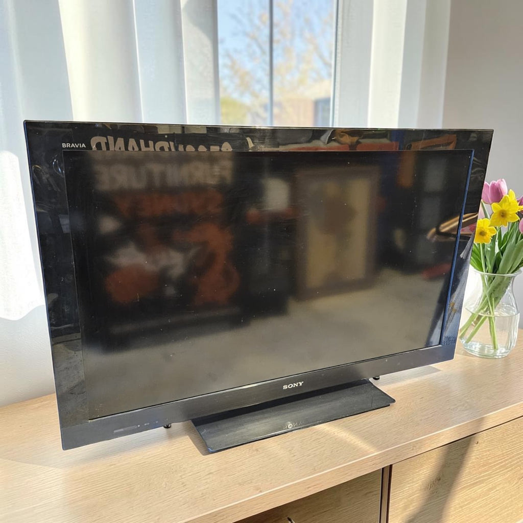 Sony KDL-40CX520 40-Inch LCD Digital Color Television