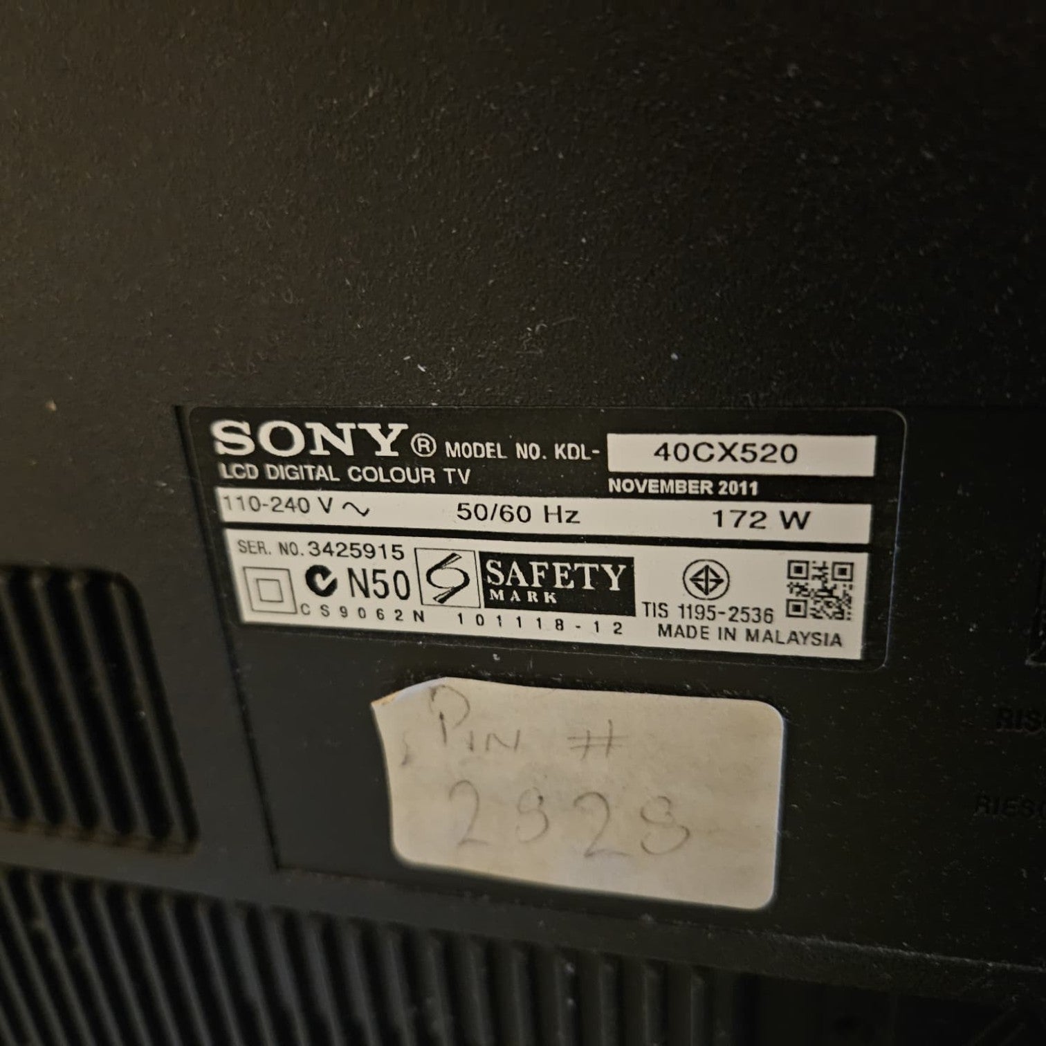 Sony KDL-40CX520 40-Inch LCD Digital Color Television