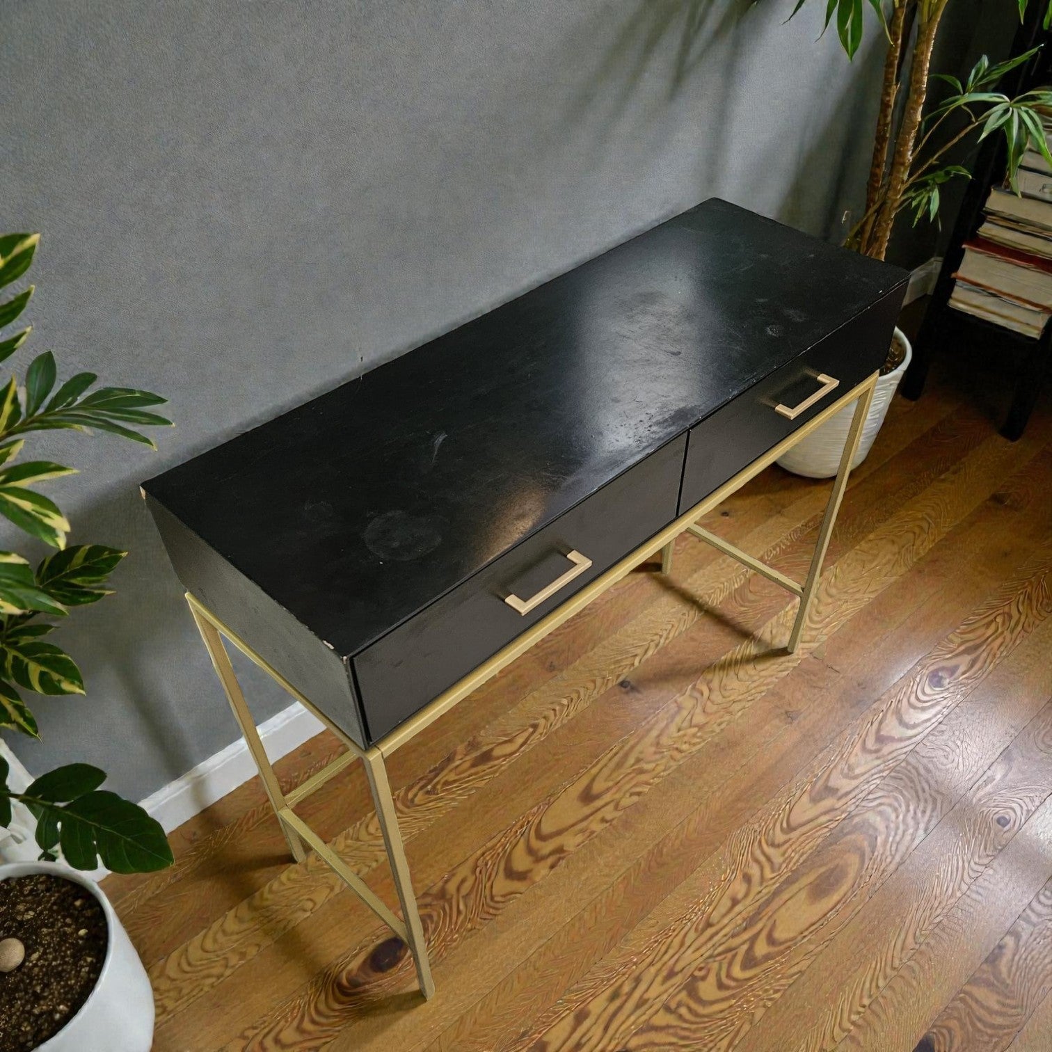 Temple & Webster Kylie Console Table (Dimensions: 82 X 99 X 35)