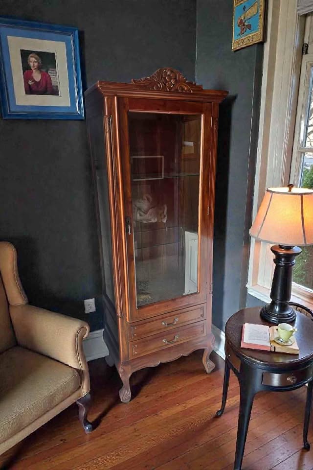 Timber Display Cabinet with Lockable Storage