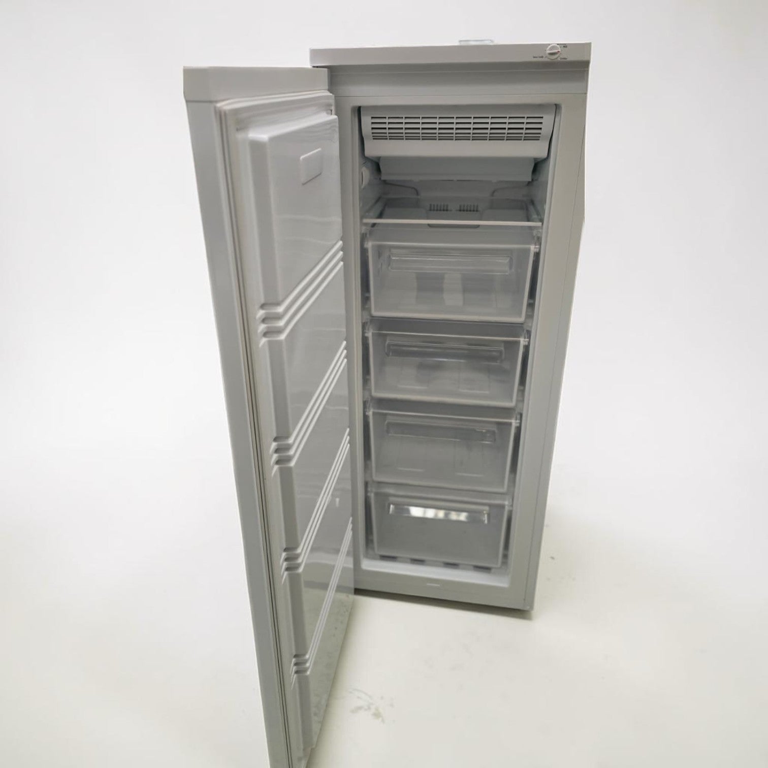Westinghouse Upright Freezer (Dimensions: 145x55x54.5)
