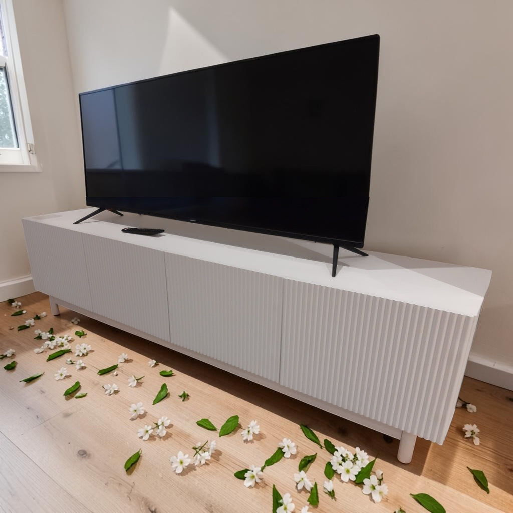 White 4 Door Entertainment TV Unit (Height: 450 Cmdepth: 400 Cmwidth: 1800 Cm)