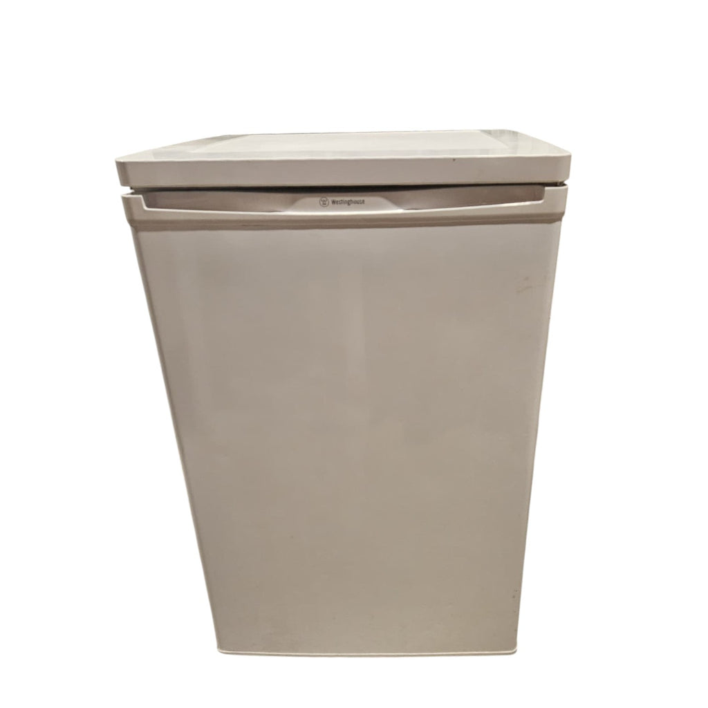 White Westinghouse Bar Fridge (Dimensions: 85x54x57)