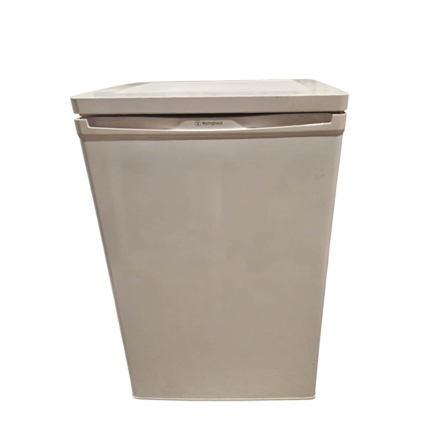 White Westinghouse Bar Fridge (Dimensions: 85x54x57)