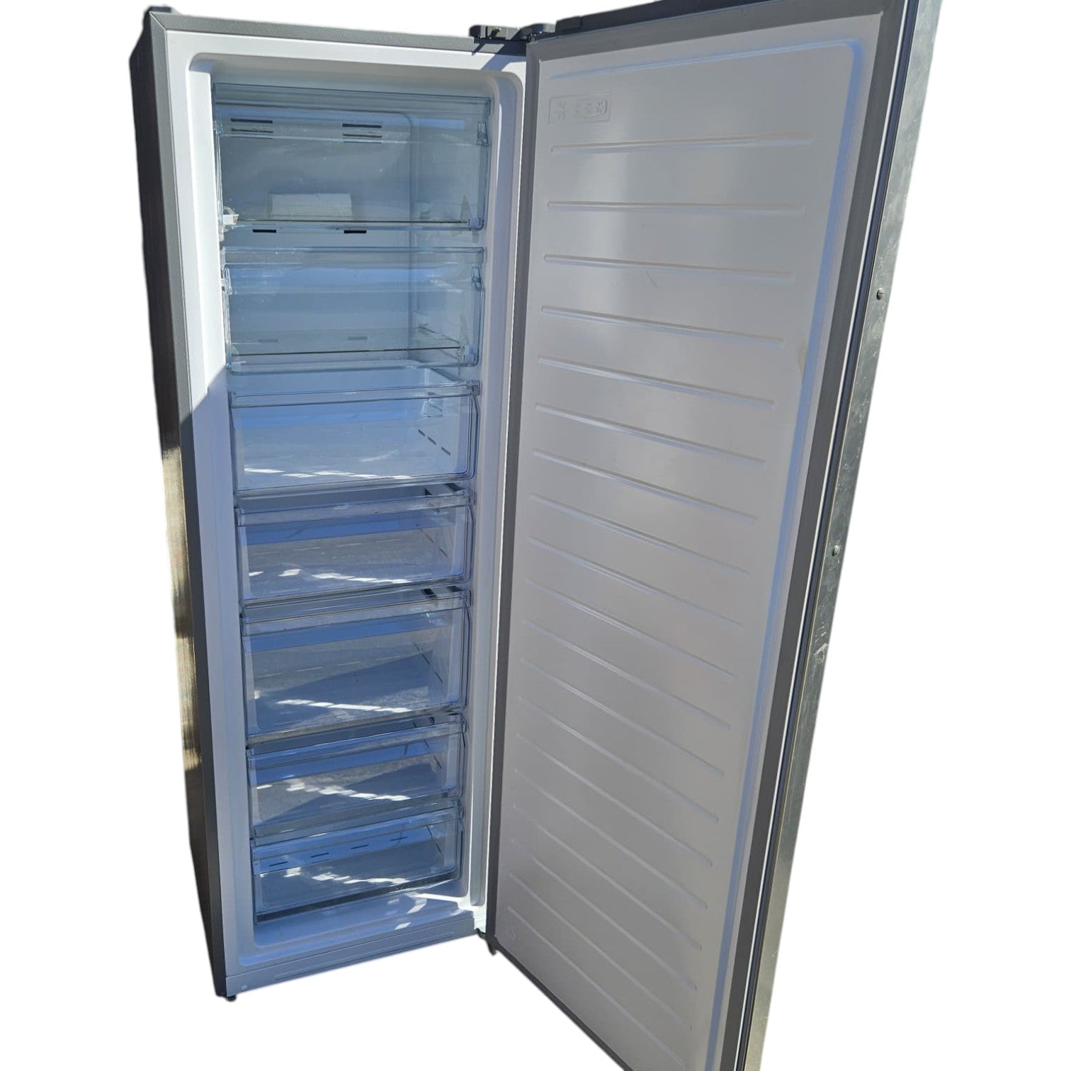 Yokohama Hybrid Refrigerator/Freezer (Model: YOKF268S)