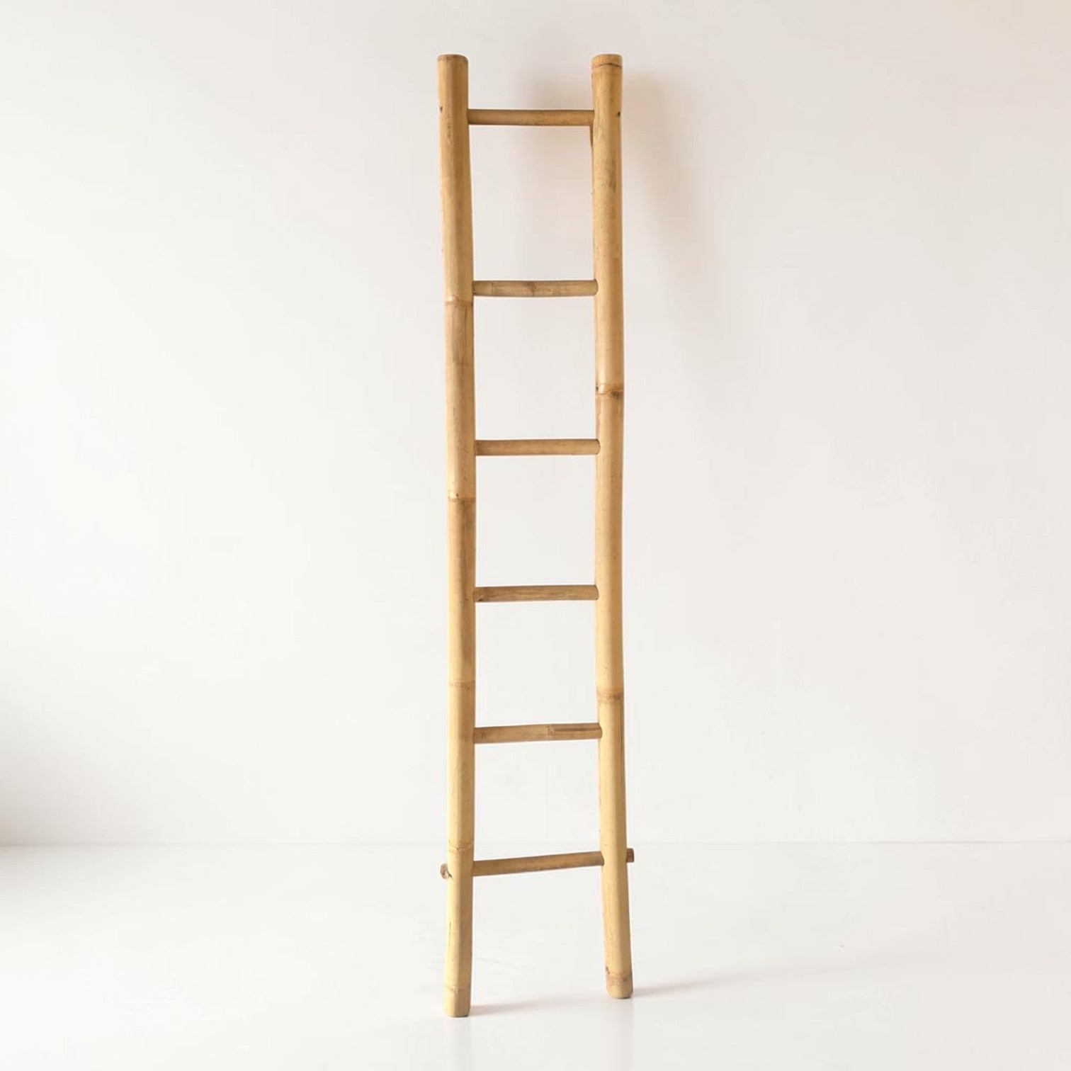 Natural Bamboo Decorative Ladder (202x39)