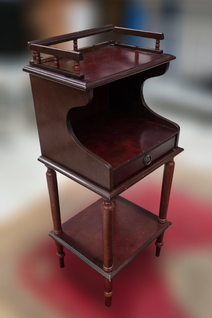 Vintage Wooden Side Table (94x40x27)